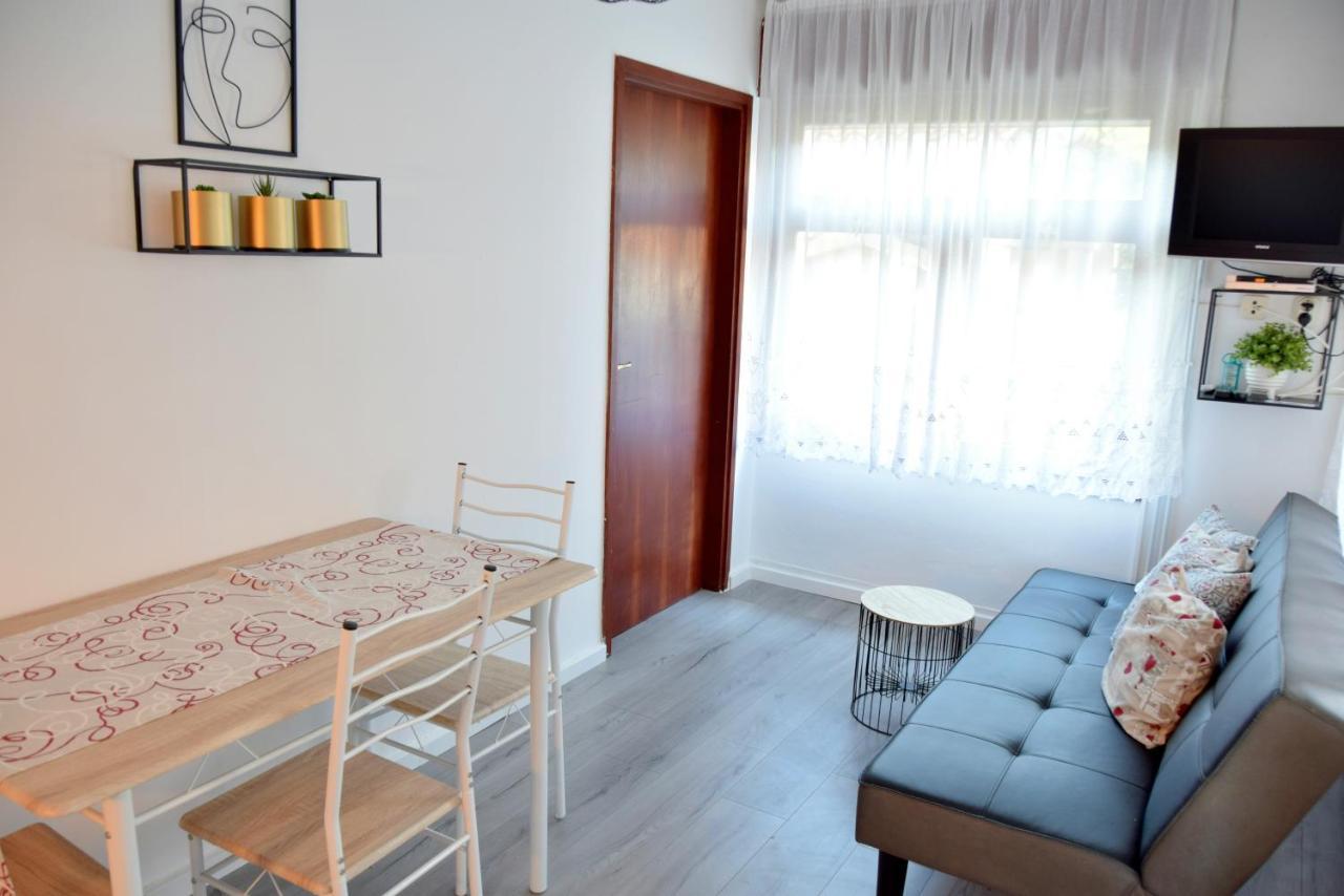 Viola Apartment *